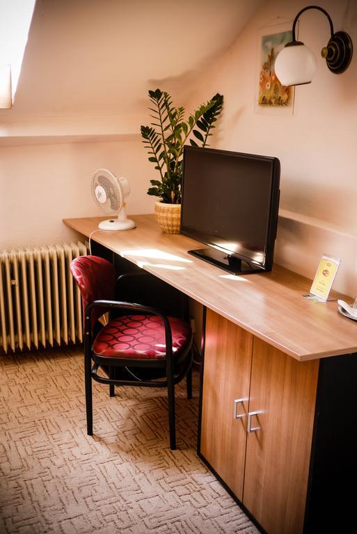 Penzion Tilia Levice Habitación foto